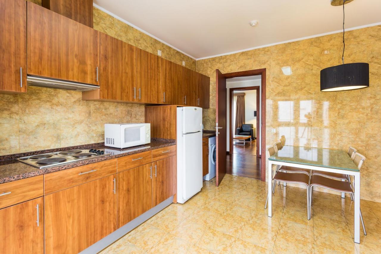 Legendary Aparthotel 4*