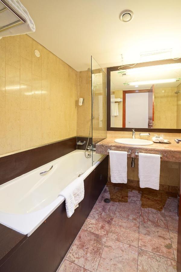 Aparthotel Legendary